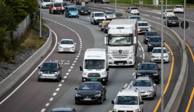 Regjeringen varsler kraftig øking i bensin, drivstoff og CO₂-avgifter