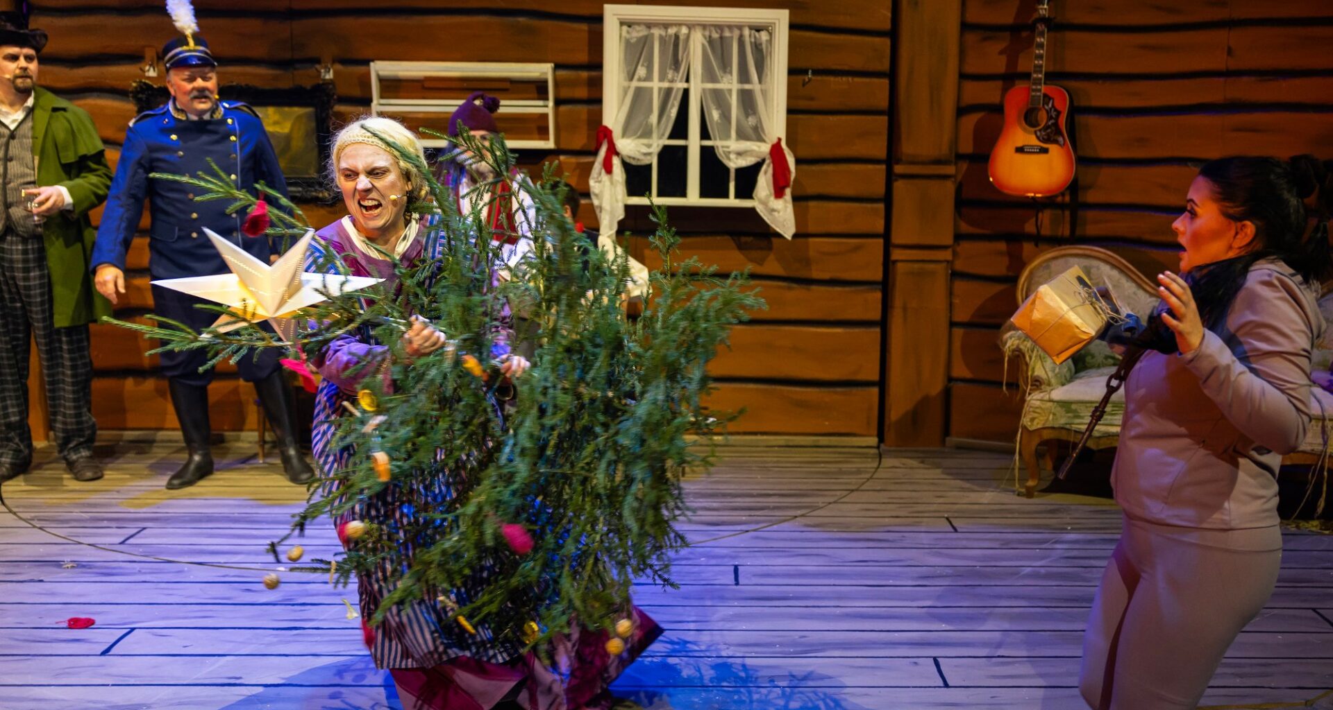 Kultur, Vårres jul | Vårres Jul: Smått grisete tidsreise