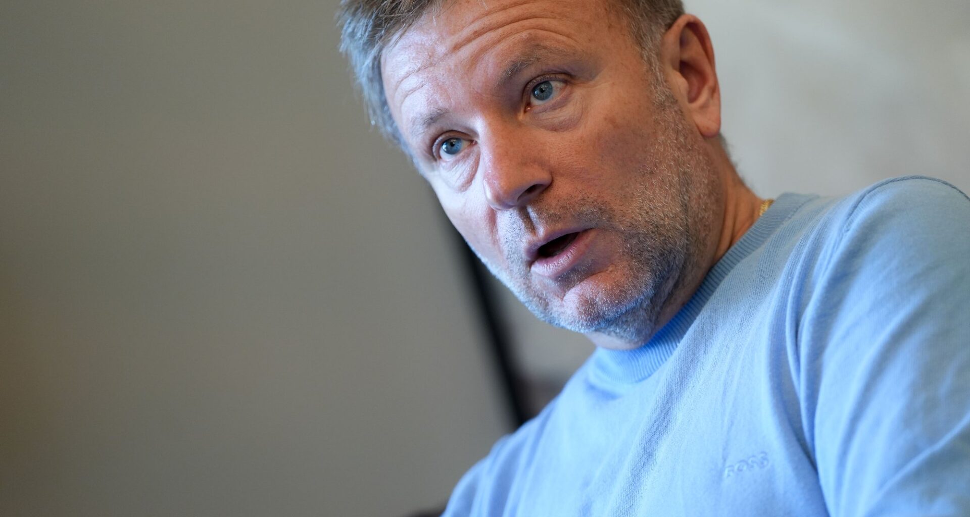 Vebjørn Selbekk, Leah isadora behn