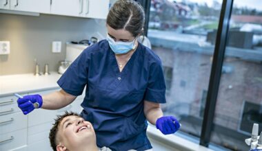 Tannlege, Statsbudsjett | Venstre vil skrote tannhelse for unge for å øke studiestøtten: – Usosialt