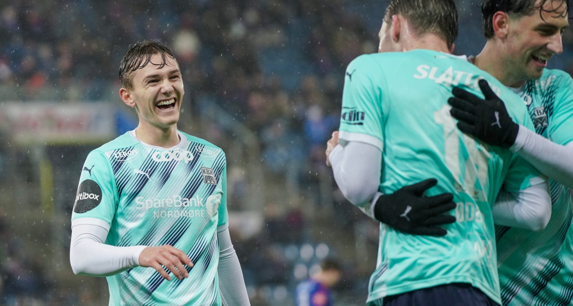 Sport, Fotball | Utrolig dramatikk: KBK spilte uavgjort, men vet ikke om de får poeng - Tidens Krav