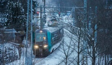 Barn tar selfie i jernbanesporet – Bane Nor skriver til 1600 skoler for å forebygge hendelser