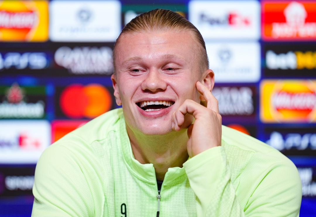 Haaland avfeier Messi og Ronaldo-sammenlikning: – Nei, nei!