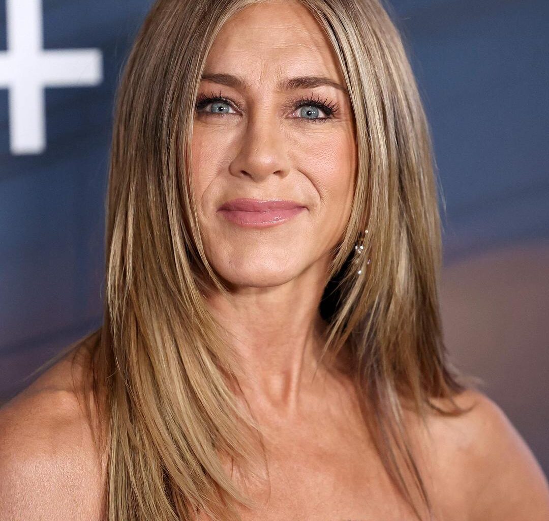Jennifer Aniston gjør forholdet offisielt på Instagram