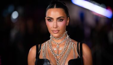 Kim Kardashian strøk på advokateksamen