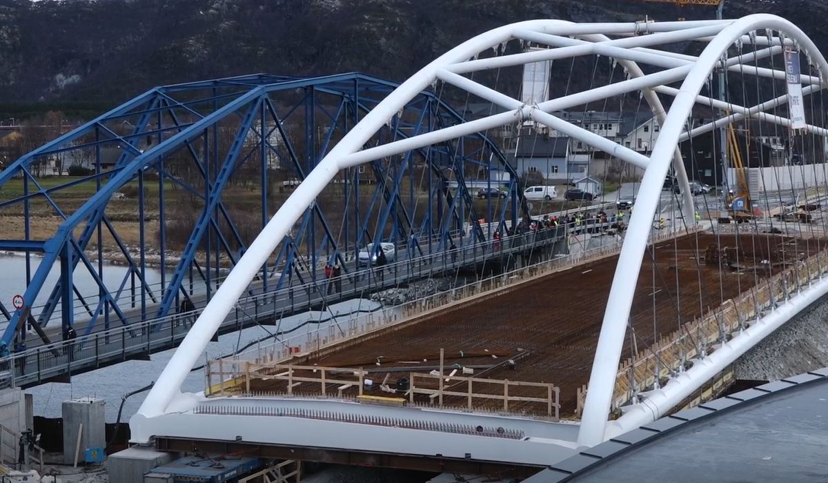 (+) E6 åpnet igjen etter bruflytting - altaposten.no