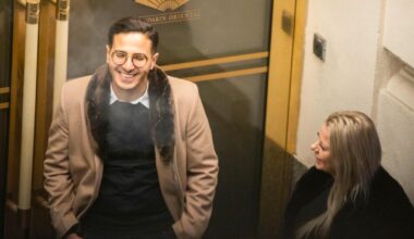 «Tindersvindleren» løslatt i Georgia, ifølge forsvareren hans