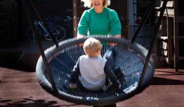 Venstre-leder Guri Melby frykter lavere pris blir prioritert over bemanning i barnehager: – Må snu