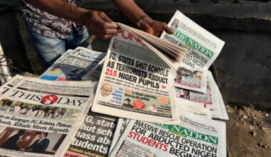 Over 300 elever bortført i Nigeria