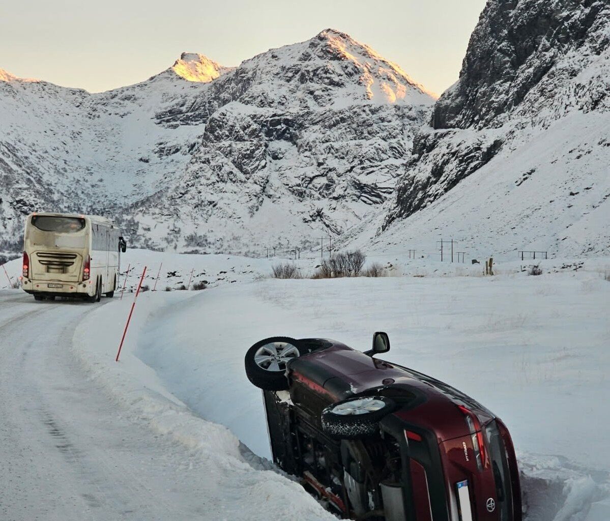 Trafikk, Samferdsel | Trafikkulykke på E10