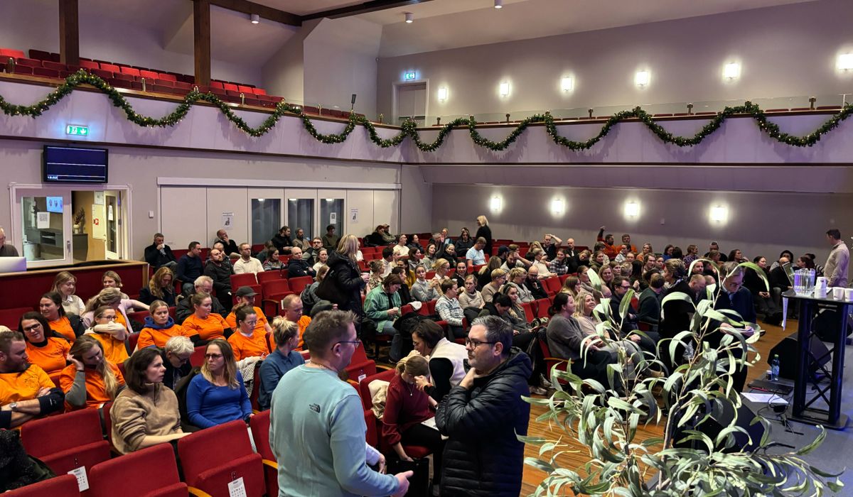 Grillet kommune-toppene om skolevedtaket - agderposten.no