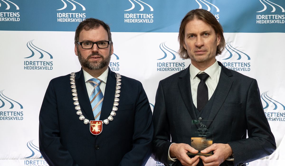 Asbjørn fikk den høythengende prisen: – Motoren er skaperglede og et sterkt nettverk i bygda - tronderbladet.no