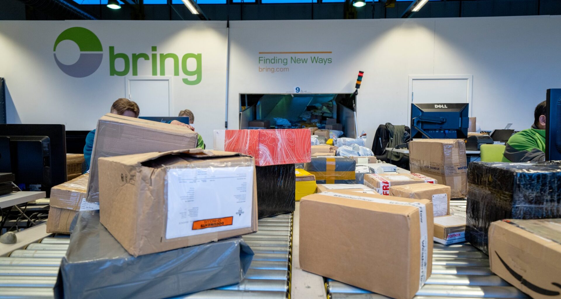 Nyheter, Posten | Har hentet inn roboter og 700 ekstra ansatte