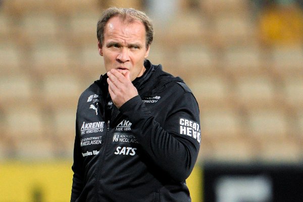 Lillestrøm 20251108. 
Lillestrøms trener Hans Erik Ødegaard før 1. divisjonskampen i fotball mellom Lillestrøm og Stabæk på Åråsen stadion.
Foto: Stian Lysberg Solum / NTB