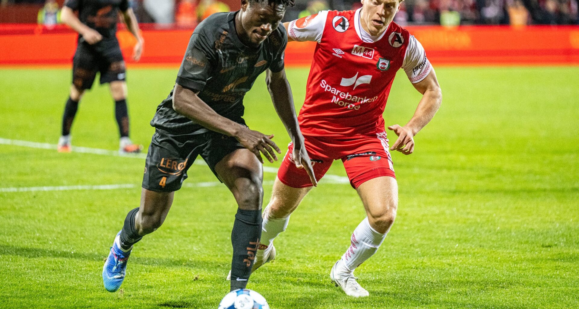 Fotball, Sport | Dommertopper innrømmer: Bryne skulle hatt straffespark