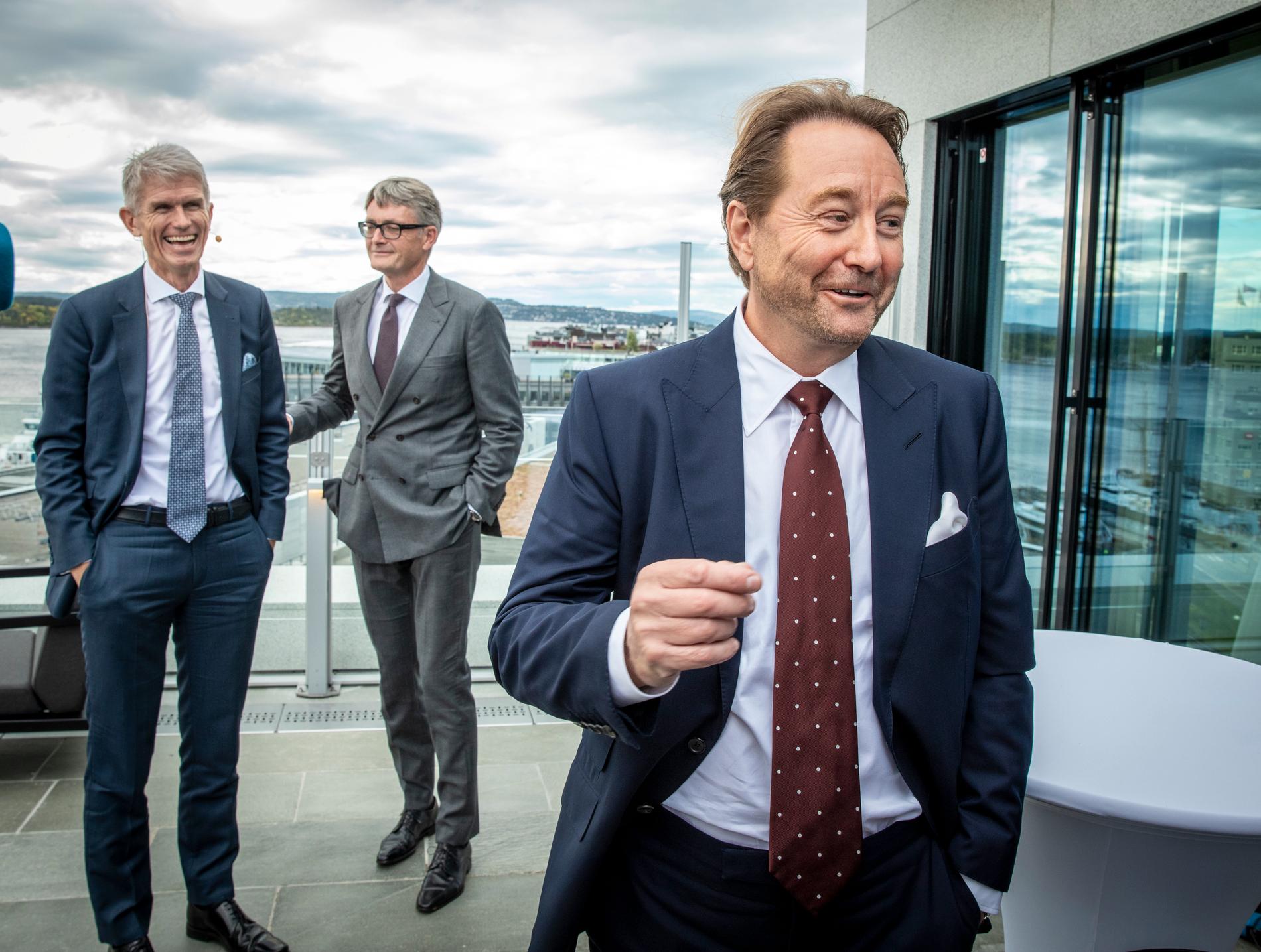 Kjell Inge Røkkes Aker fester grepet om eiendomsselskapene PPI og SBB. Her med Aker-sjef Øyvind Eriksen og Pareto-topp Christian Jomaas (t.v.)