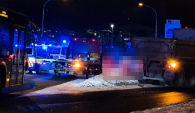 18-år gammel mann på elsykkel omkom i ulykke med lastebil i Trondheim