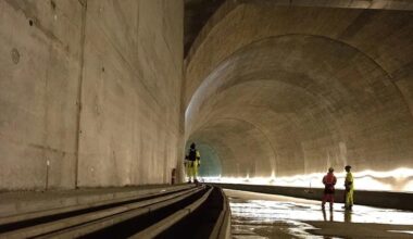 Tog sto fast i tunnel utenfor Drammen