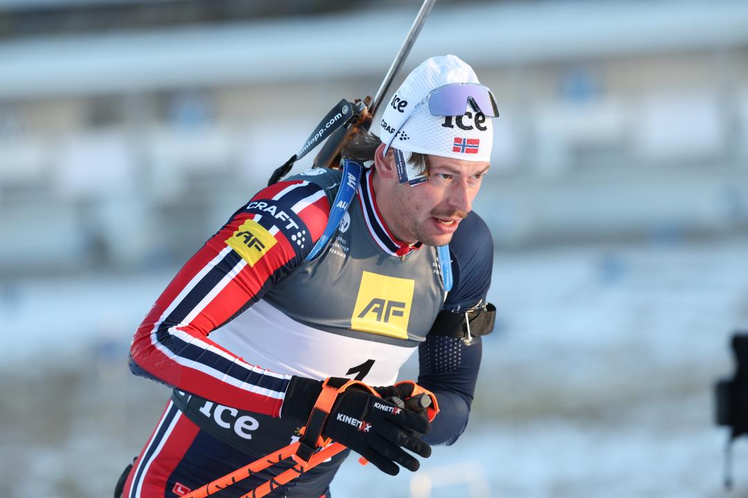 Norge vant skiskytterstafett – vant etter dramatisk avslutning