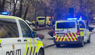 Nationaltheatret, Sentrum | Person skadet etter t-baneuhell på Nationaltheatret