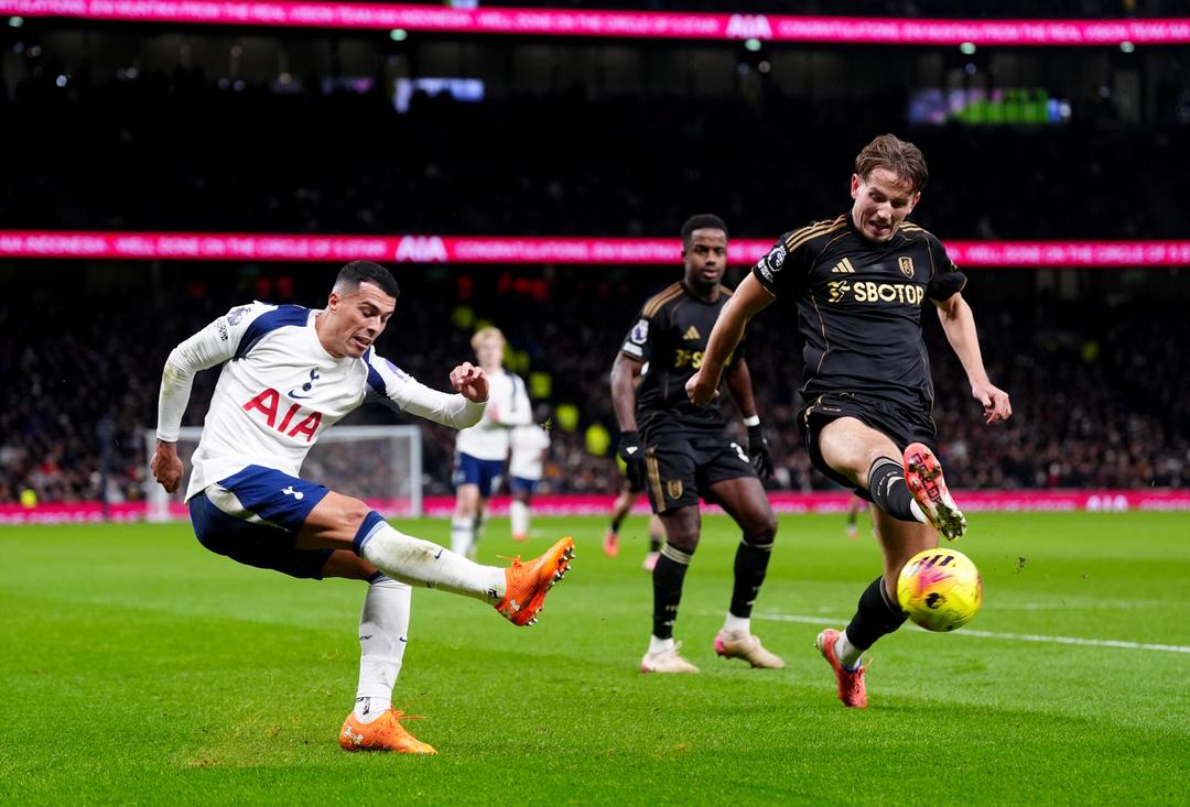 Fulham slo Tottenham 2-1 i byderbyet