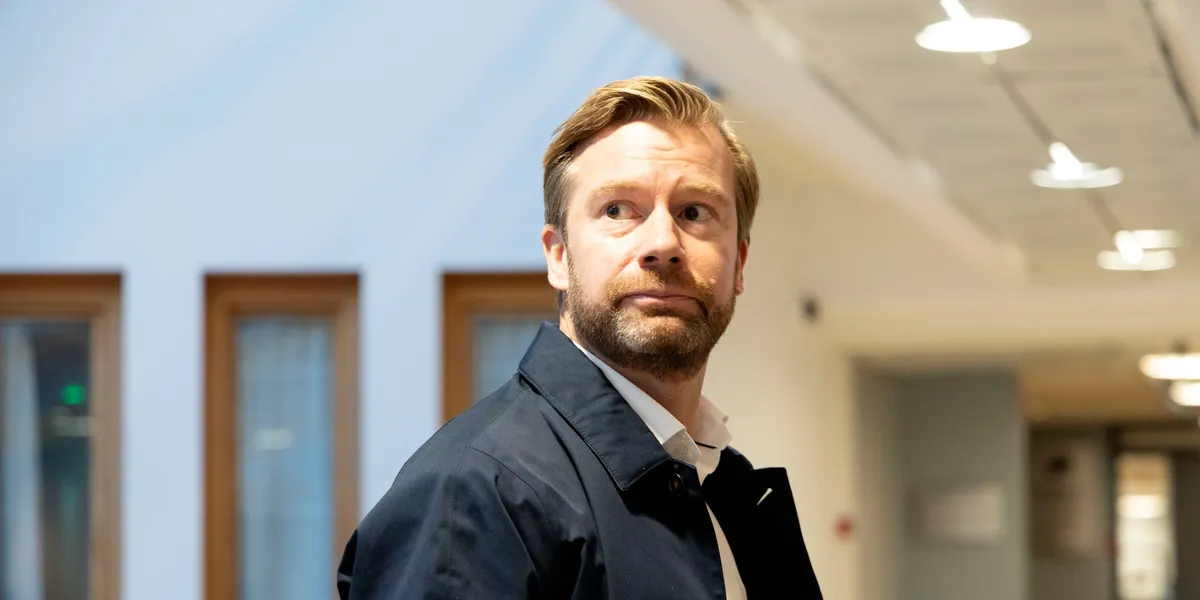 Solstad-topp slaktet Aker-tilbud: – Klassisk garderobeprat - Dagens Næringsliv