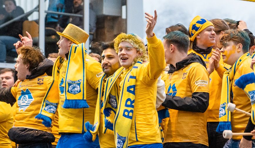 Nå avgjøres det om Brattvåg rykker opp til 1. divisjon! - smp.no