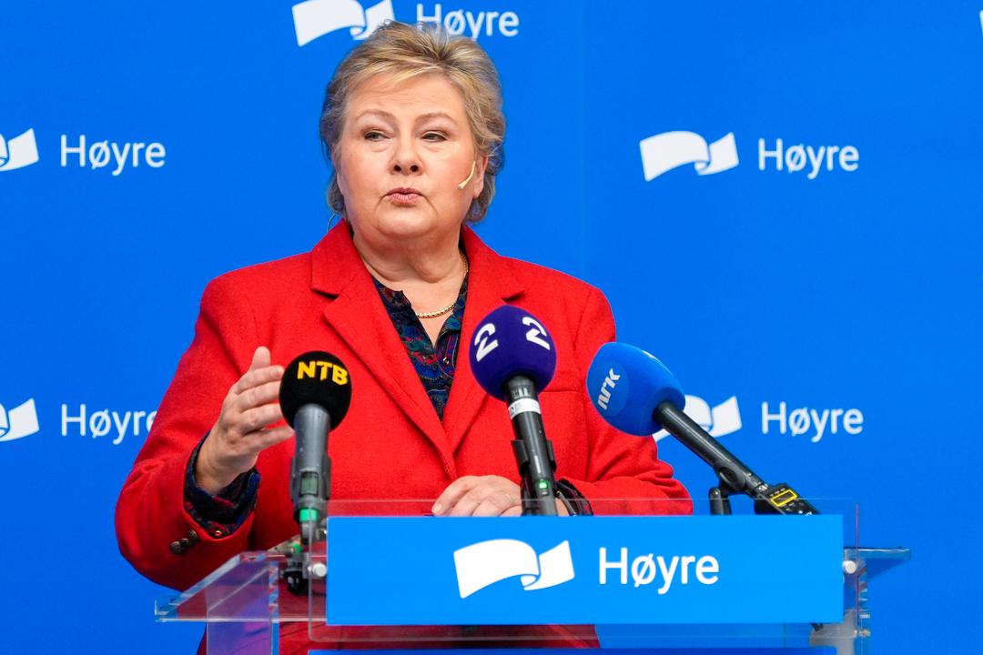 Erna Solberg refser Aps budsjettfadese: – Virkeligheten overgår parodien