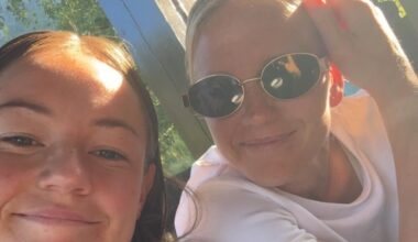 Elise og Janni var på kvart sitt kontinent og snakka saman via Facetime då dei fekk svaret dei håpa på - Sogn Avis