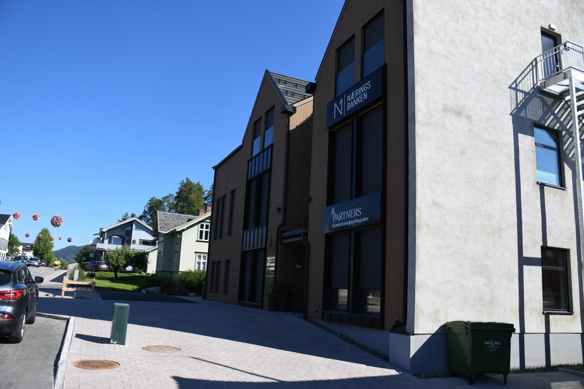 Nyheter, Næringsbanken | Full krise: Lillehamring ble sagt opp på dagen