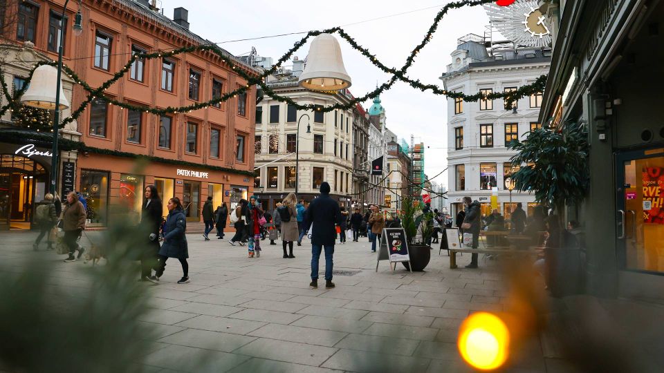 KUTTER MED ØKS: Mange av de store konsulentselskapene har gjort kraftige kutt i staben det seneste året.