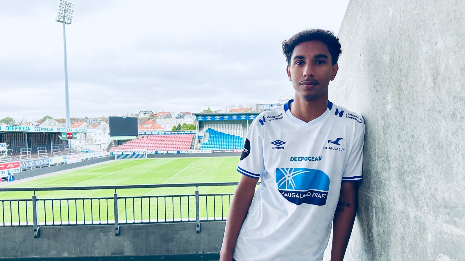 FKH, Fotball | Fabian (18) signerte proffkontrakt