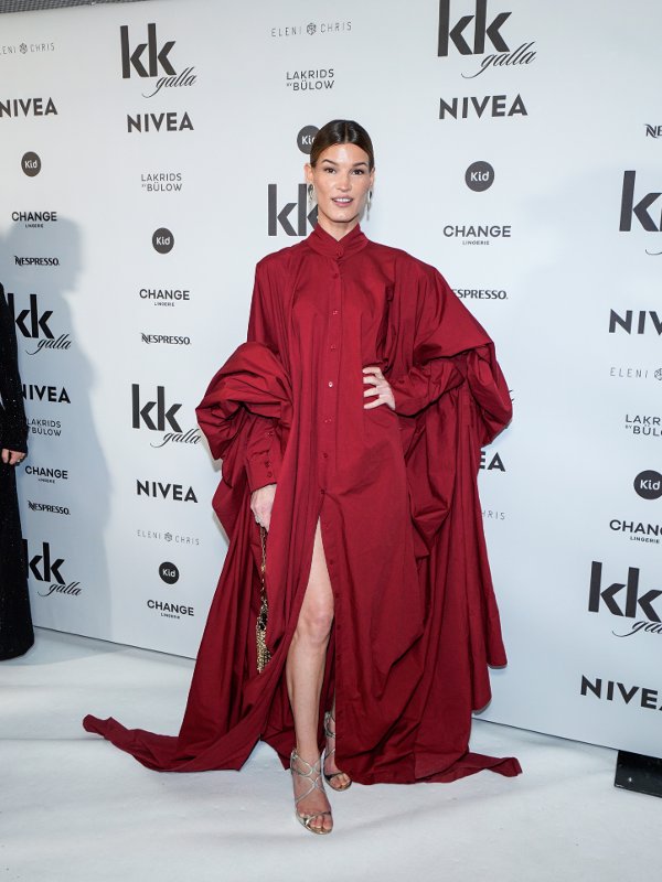 Oslo 20251125.
Hanneli Mustaparta ankommer KK-gallaen for «Årets kvinner 2025» på Grand Hotel i Oslo.
Foto: Thomas Fure / NTB