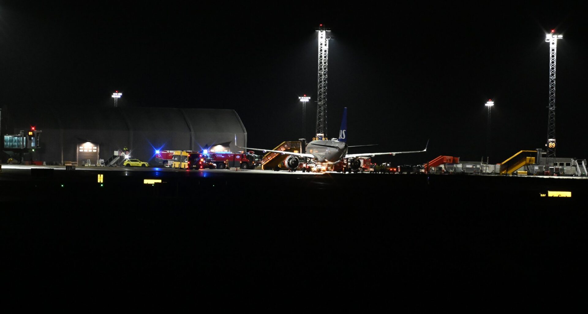 Oslo lufthavn, Nødetater | Dramatisk melding fra Oslo lufthavn – rykket ut til fly på rullebanen