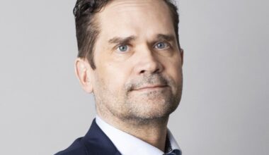 Ukraina, Russland | Finsk tungvekter slår alarm om fredsplanen: Dette vil styrke Russland