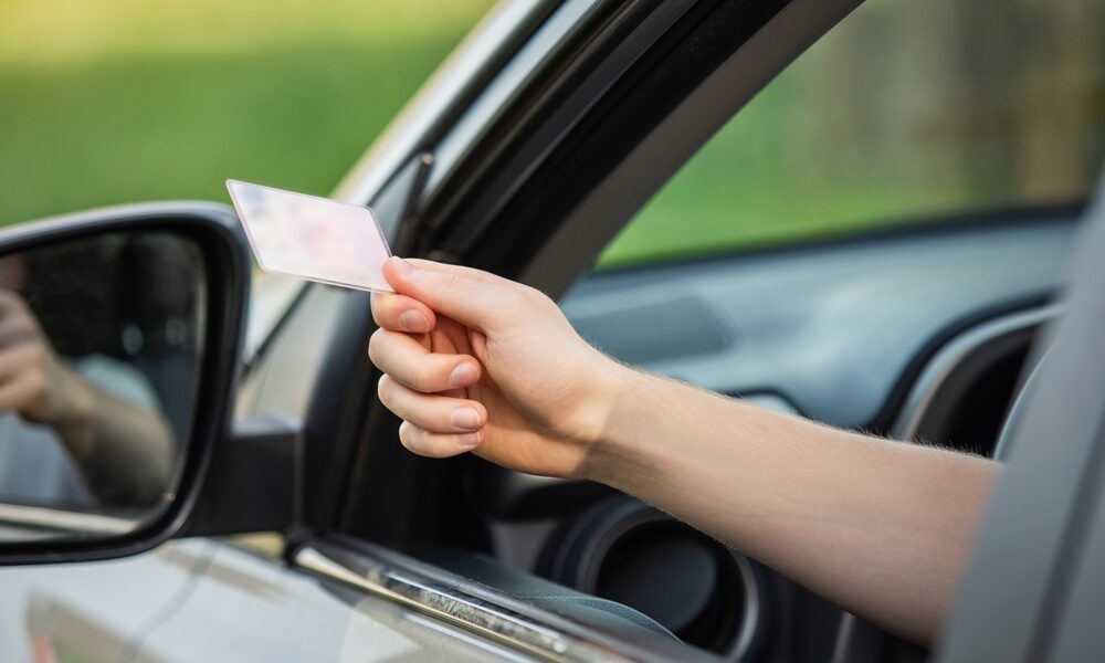 Bilister må venne seg til det: Fra 2026 trer nye førerkortregler i kraft