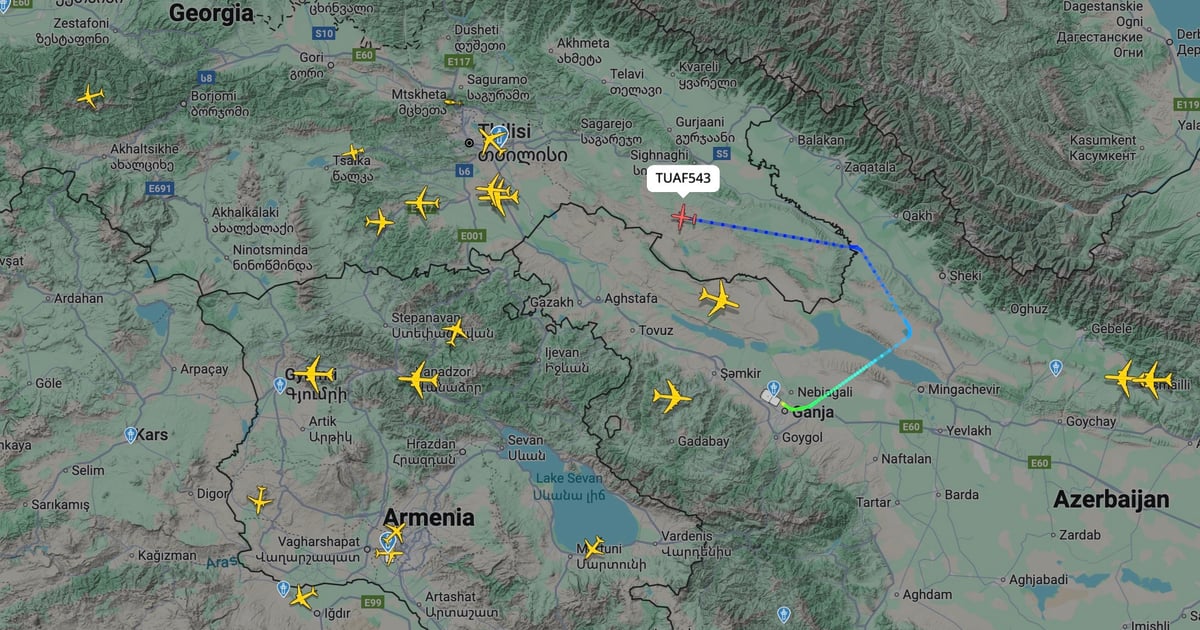 Tyrkisk militærfly med 20 personer om bord har styrtet i Georgia - TV2.no