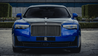 Dette er den helt nye, spillinspirerte Rolls-Royce Black Badge Ghost Gamer -