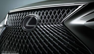 Toyotas sjef ba Lexus-designere om å "slutte å bruke den enorme spindelgrillen" -