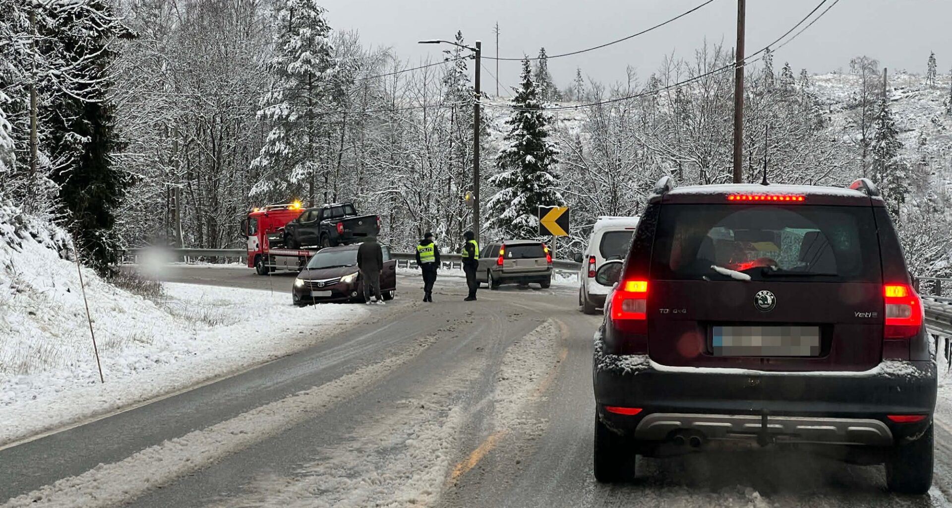 Nyhet, Lier | Trøbbel på glatte veier
