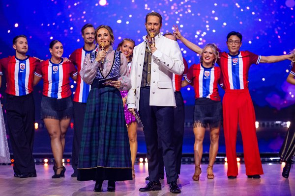 Helene Olafsen og Anders Hoff under program 8 av Skal vi danse 2025.
Foto: Thomas Andersen / TV 2