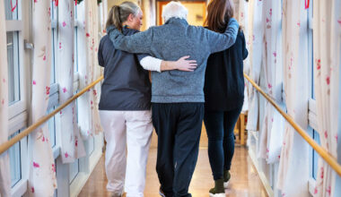 Regjeringen: Jobber med ny helsereform