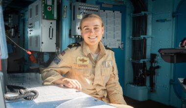 Haugesund, Vindafjord | Stina Marie Lunde (21) er forberedt på krig: – Presten kom for å prate med oss