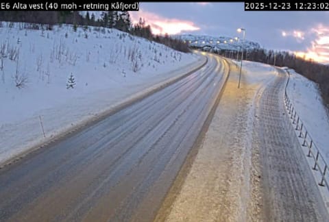 Meteorologisk institutt og Varsom sender ut flere farevarsler før jula