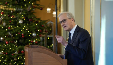 Jonas Gahr Støre om politisk drama i 2025: Fra uro til valgseier