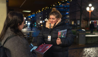Suzannes (36) femte forsøk på å studere. Selger Erlik Oslo som ekstrajobb