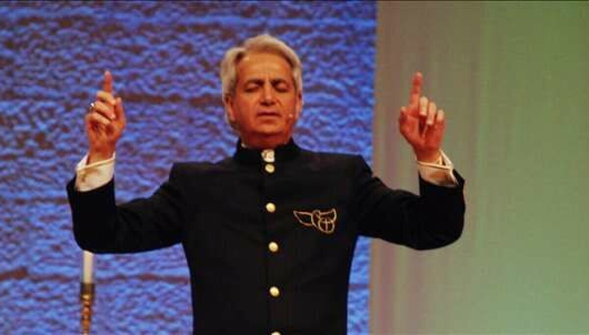 Benny Hinn skilt fra kona – for andre gang