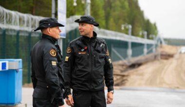 Finland gjør ferdig 200 kilometer langt gjerde mot Russland