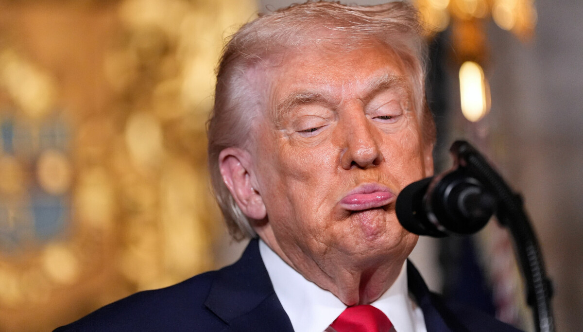 AP: Trump avskjediger 29 ambassadører