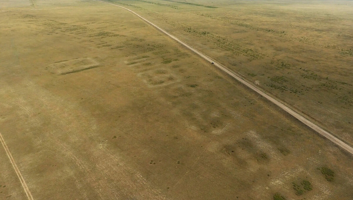 Eldgamle spor etter en «by» dukket opp på spion-bilder. – Særs interessante funn